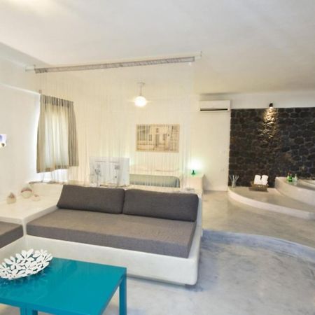 Thea Luxury Resort Fira  Exterior photo