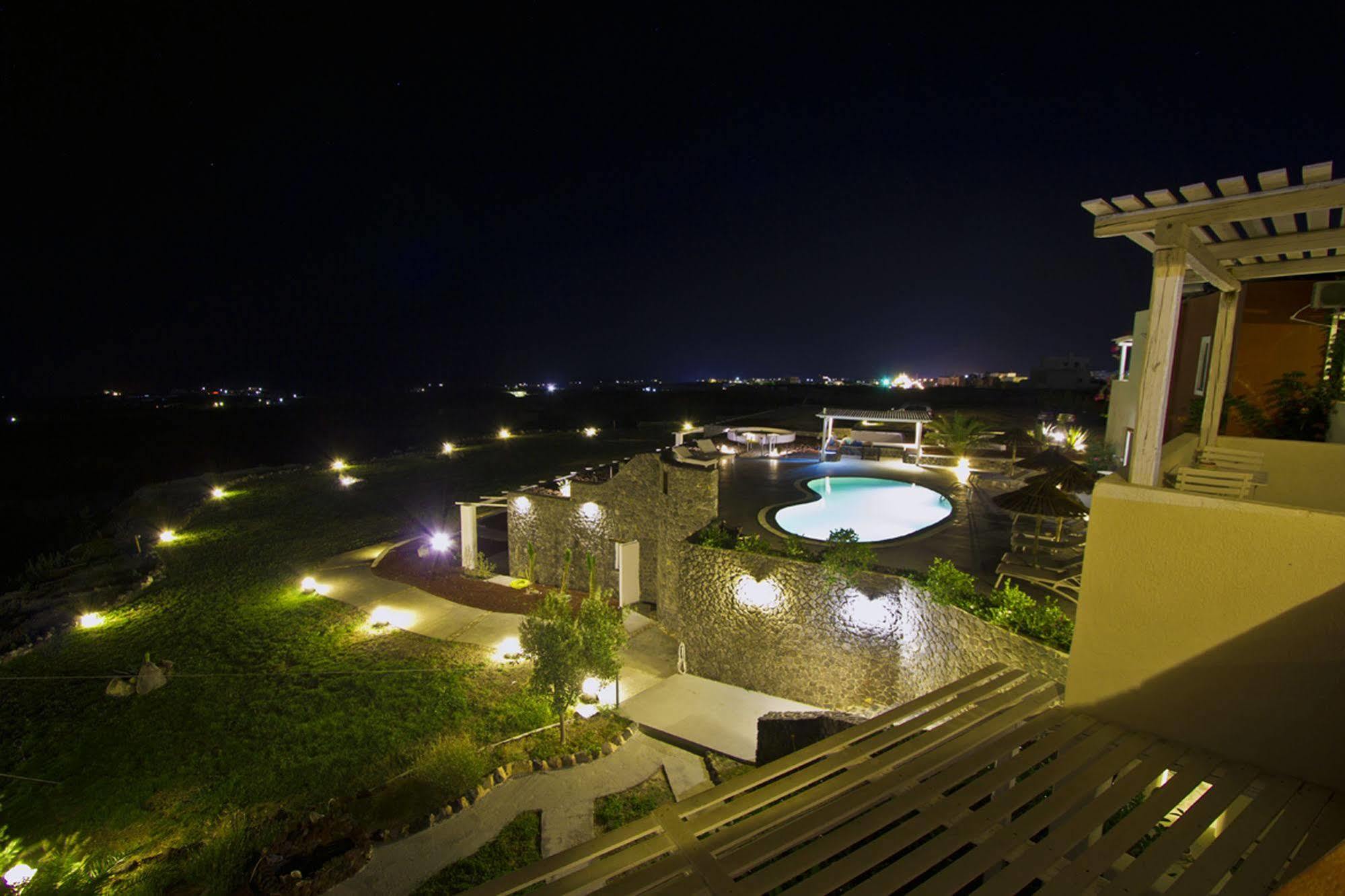 Thea Luxury Resort Fira  Exterior photo